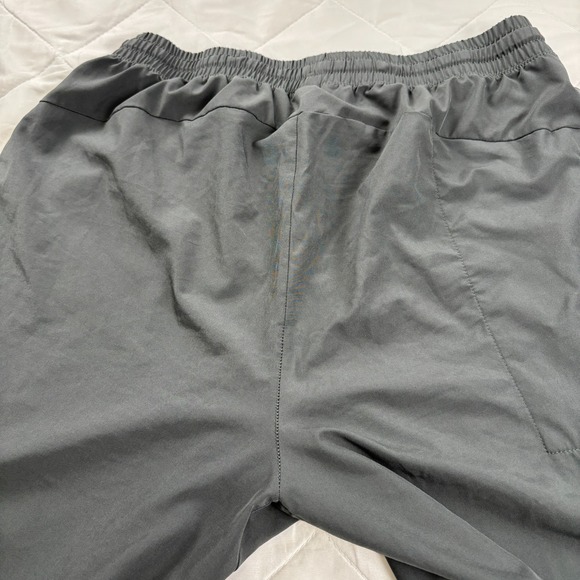 UNRL Stride Shorts Men's L Gray Performance Athletic Drawstring Stretch - Picture 8 of 13